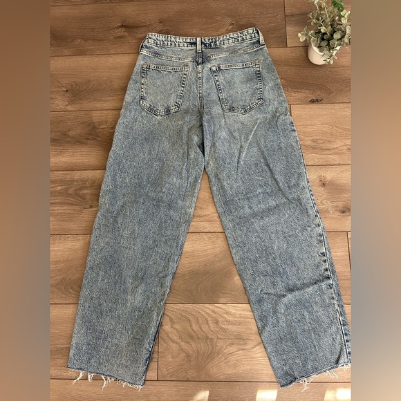WILD FABLE Midrise 90's Relaxed Straight Jeans Size 2 - Picture 5 of 6